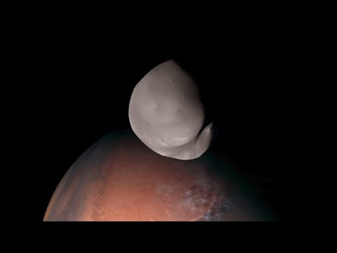 Deimos seen by Hope Mars Mission