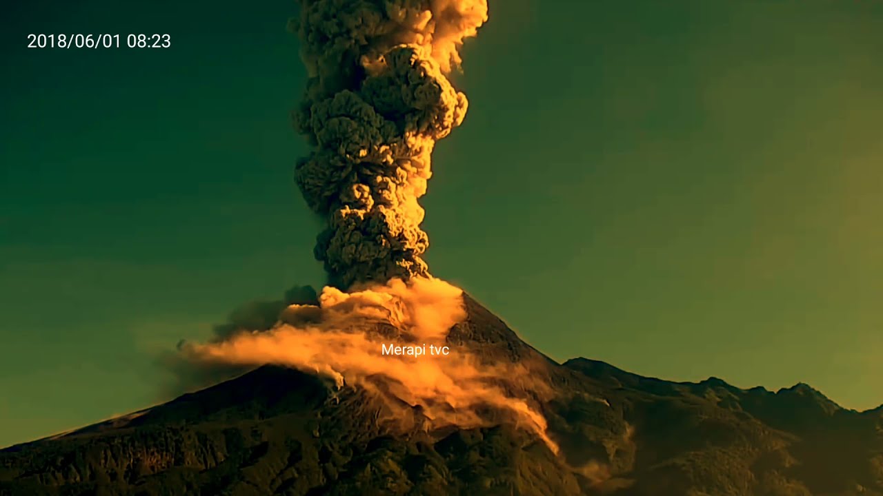 Detik detik merapi meletus 2018