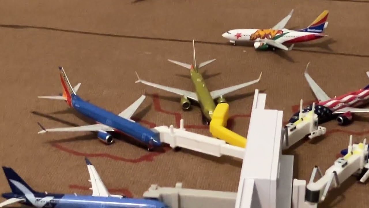 Busy with routes and new terminal: Gemini Jets model airport update San Diego International Airport.