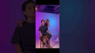 Yoruldum Artıq Iki Üzlü Insanlardan