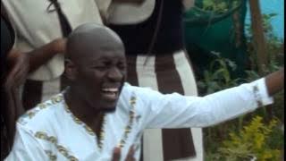 APO MAMBO APINDA: REV CHIVAVIRO (feat Takesure Zama)