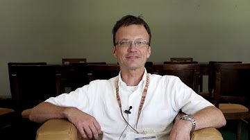 What is the importance of preserving information published online?