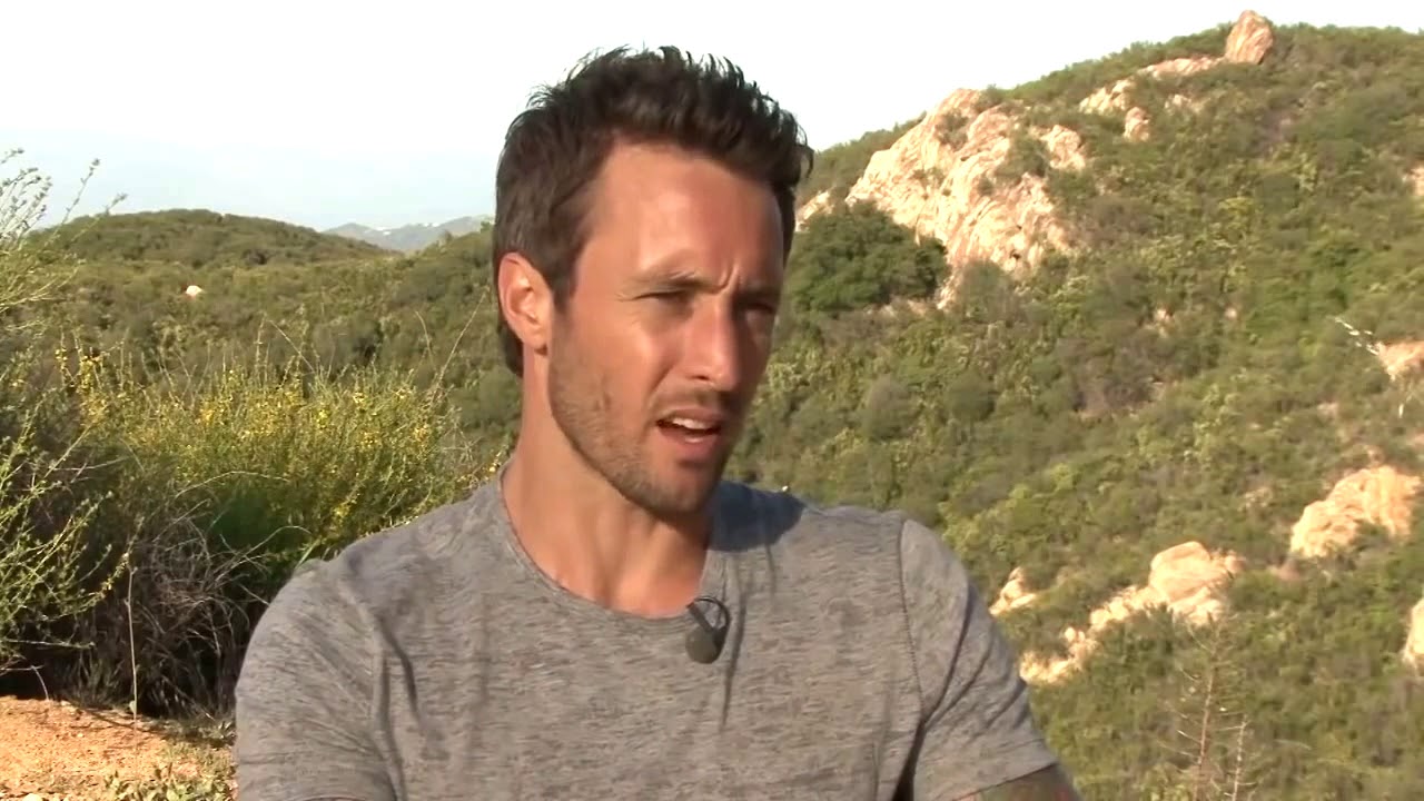 Men´s Fitness photoshoot 2011 with Alex O´Loughlin