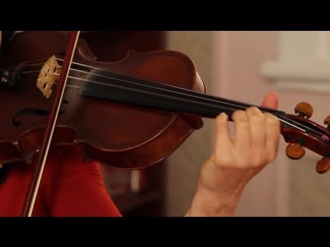 How to Play a Minor Chord on the Violin : Violin Concepts