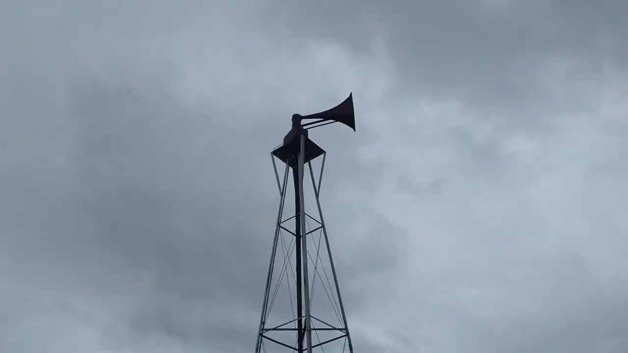 The Melrose Thunderbolt Roars Again!