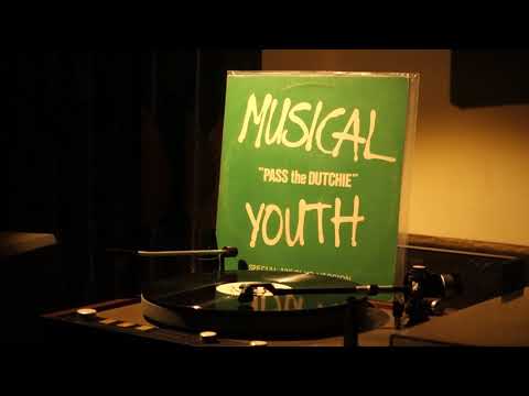 Musical Youth – Pass The Dutchie (Club Version) (12” Version) (1982)