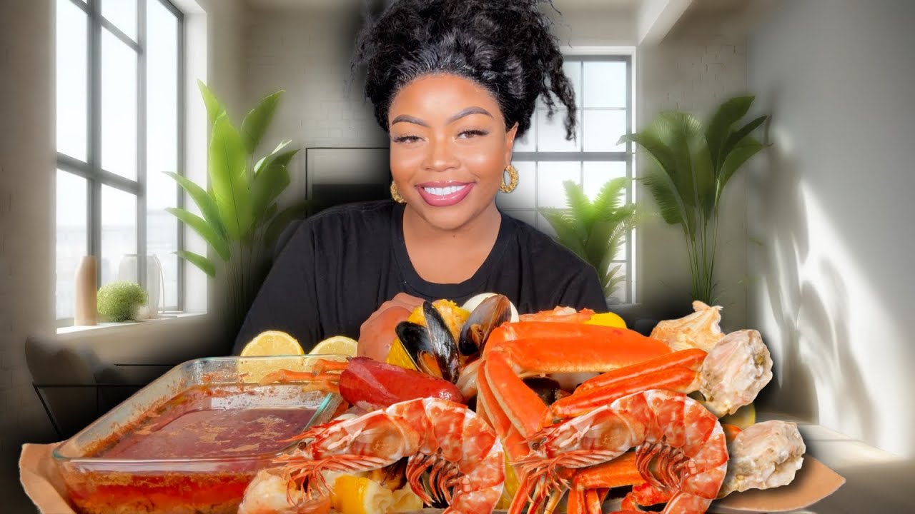 SNOW CRAB LEGS, SHRIMP, MUSSELS, CORN, POTATO, SAUSAGE, and BLOVE SAUCE!!