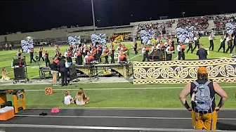 Erika En La Banda De La High School 🎶🎵🎷🎺🎹🥁🪈 Senior