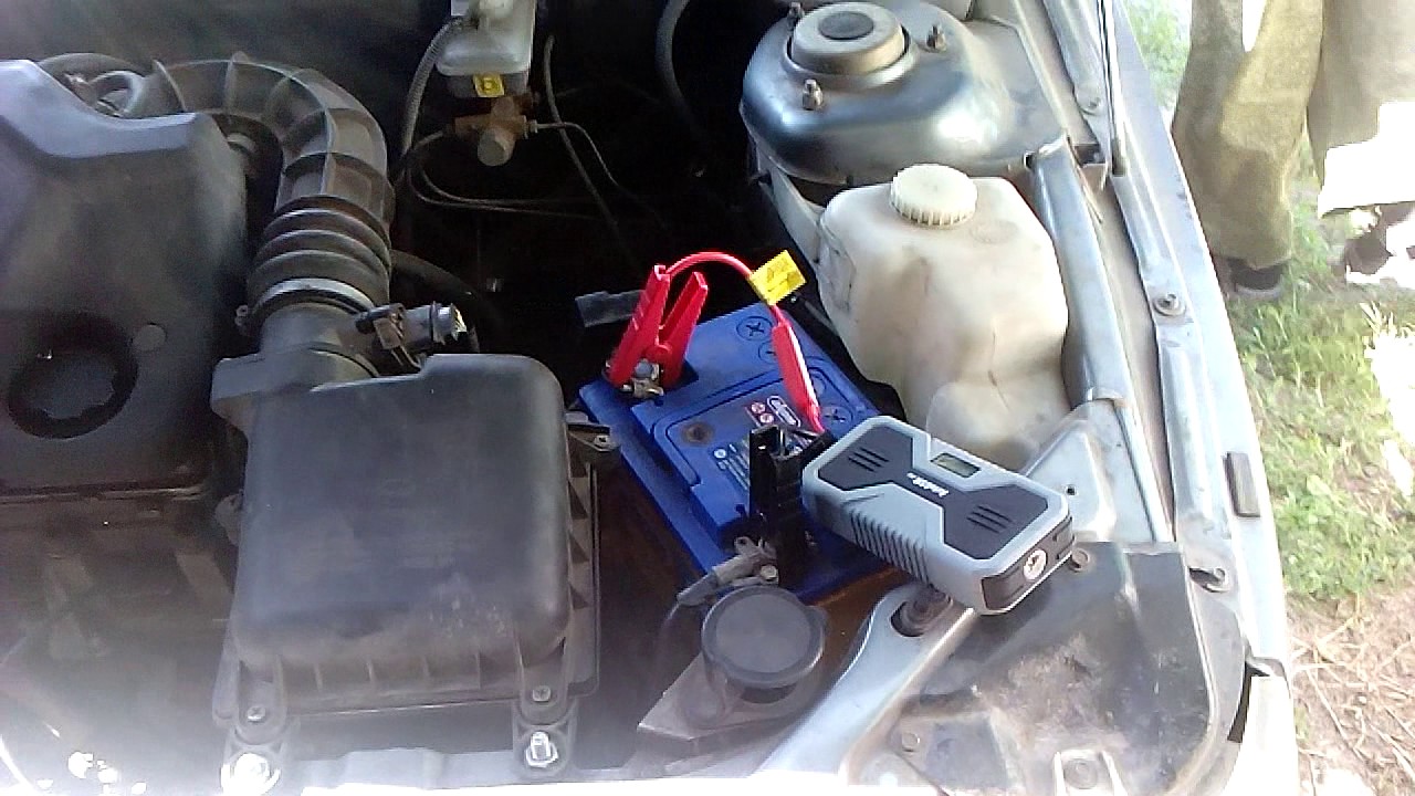 Запуск ВАЗ-2110 от ПЗУ AvtoGSM Energy D09 - YouTube