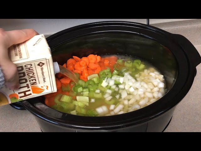 Easy Crock-Pot Chicken Noodle Soup - Jessica Gavin