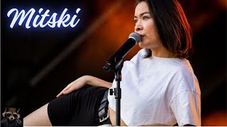 Mitski - My Love Mine All Mine .Beautiful relaxing music.