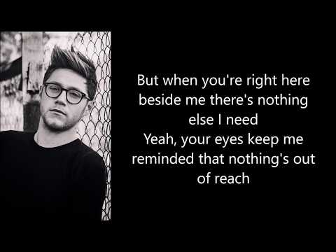 Vídeo: Valor net de Niall Horan: wiki, casat, família, casament, sou, germans