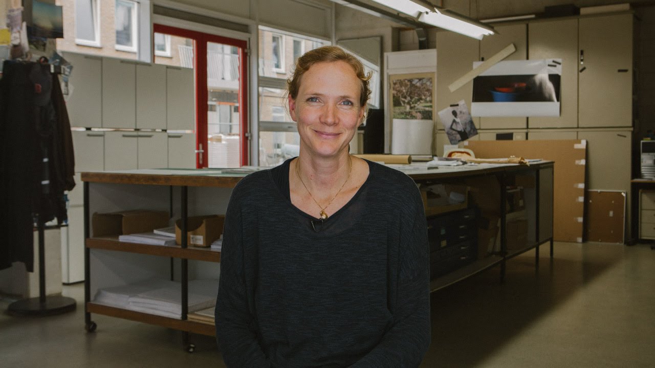 museums in london On the Move - Elspeth Diederix