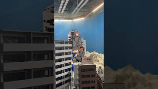 マンションからひょっこり