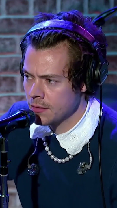 Harry Styles Angry On Zayn Malik For Leaving One Direction #onedirection #harrystyles #zaynmalik