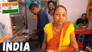 INDIA | My First Breakfast With Locals 🇮🇳