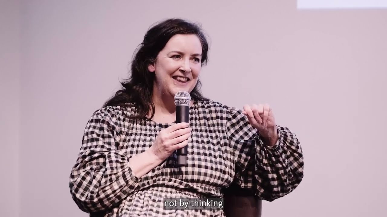 Karla Black: Artist talk - YouTube