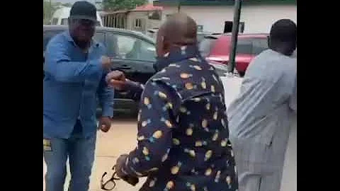 See how Oga Bello,Ogogo,jide kosoko are greeting each other