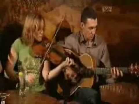 Carmal O'Dea and Kevin Ryan and Noel Ryan - Fiddle...