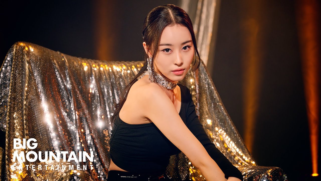 [Queenz Eye] 'Yummy Yummy' M/V Teaser_NARIN - YouTube