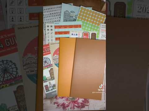 UNBOXING | Travelers