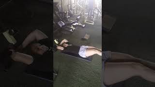 Diciembre 11: Entrenando con cualquier cansion #shorts #viral #salsa #gym #girl #abdomen