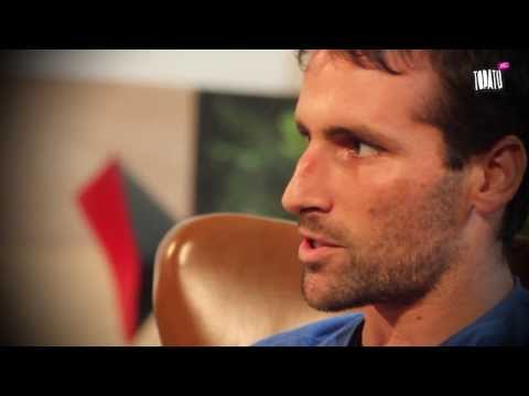 Urki Muguruza: "Antzerkia mundua ulertzeko eta aldatzeko modu bat da"