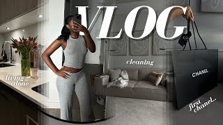 LIVING ALONE WEEKLY VLOG | EVENTS + LOTS  OF CLEANING + GETTING MY FIRST CHANEL BAG