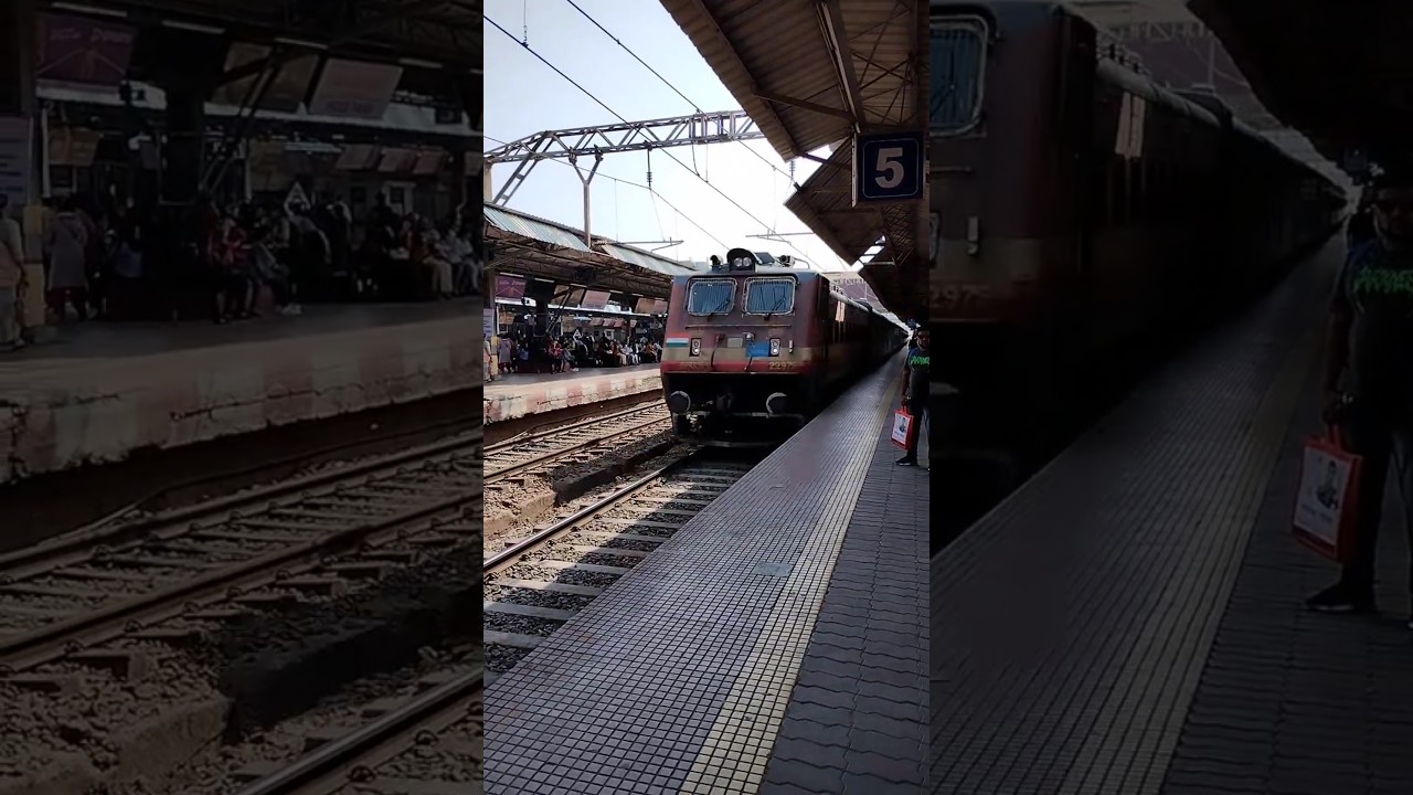 12110 Panchavati express thunders through Dombivili at over 100 kmph 