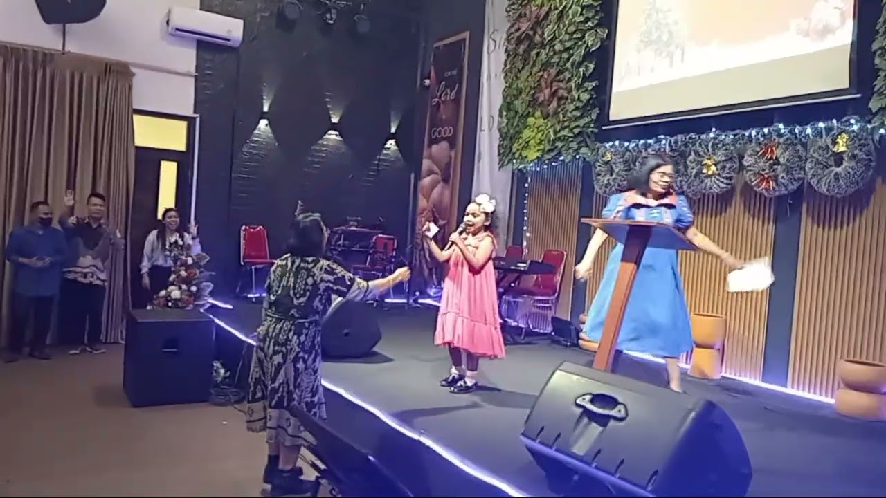 Natal Perkumpulan Romean Bersaudara .Kau 123 , Joice