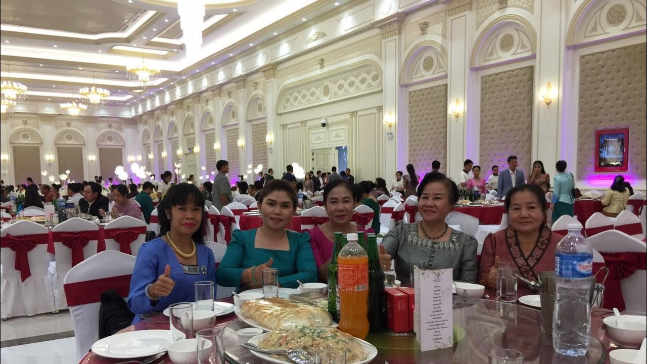 ອາຈານນ້ອຍ Noy ງານດອງ Saint Phila Convention Hall Vientiane, Laos 🙏🙏🙏 YouTube