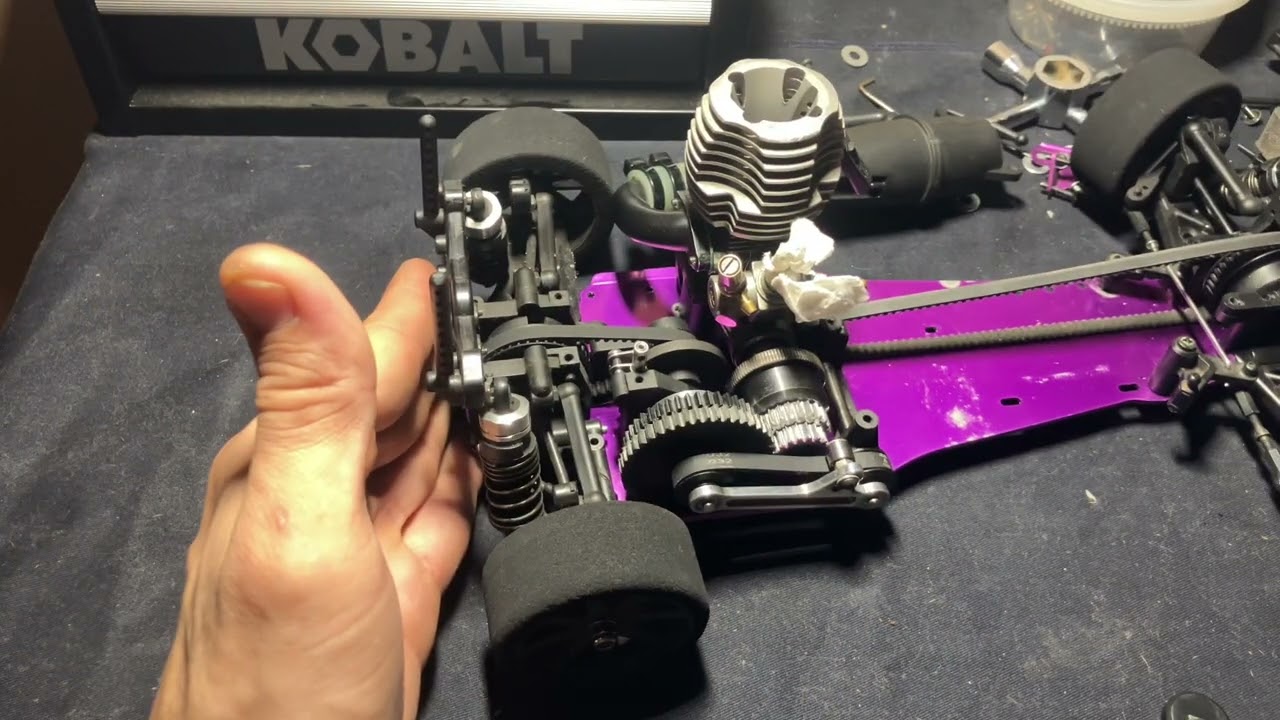ラジコン　hpi E10 オプション多数 Fixing The HPI E10's Biggest Problem - YouTube