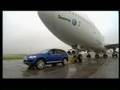 VW Touareg vs Boeing 747 | AutoMotoTV