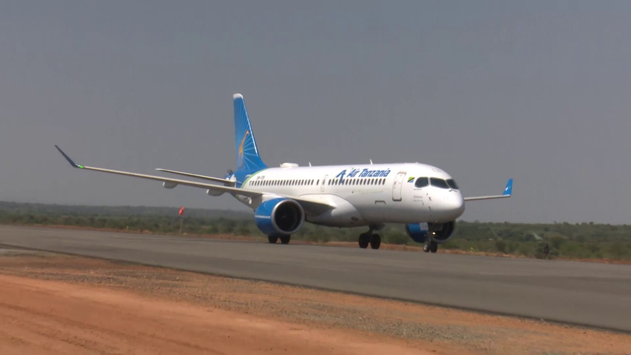 RAIS MAGUFULI ALIVYOTUA KWA MARA YA KWANZA AIRPORT MPYA CHATO