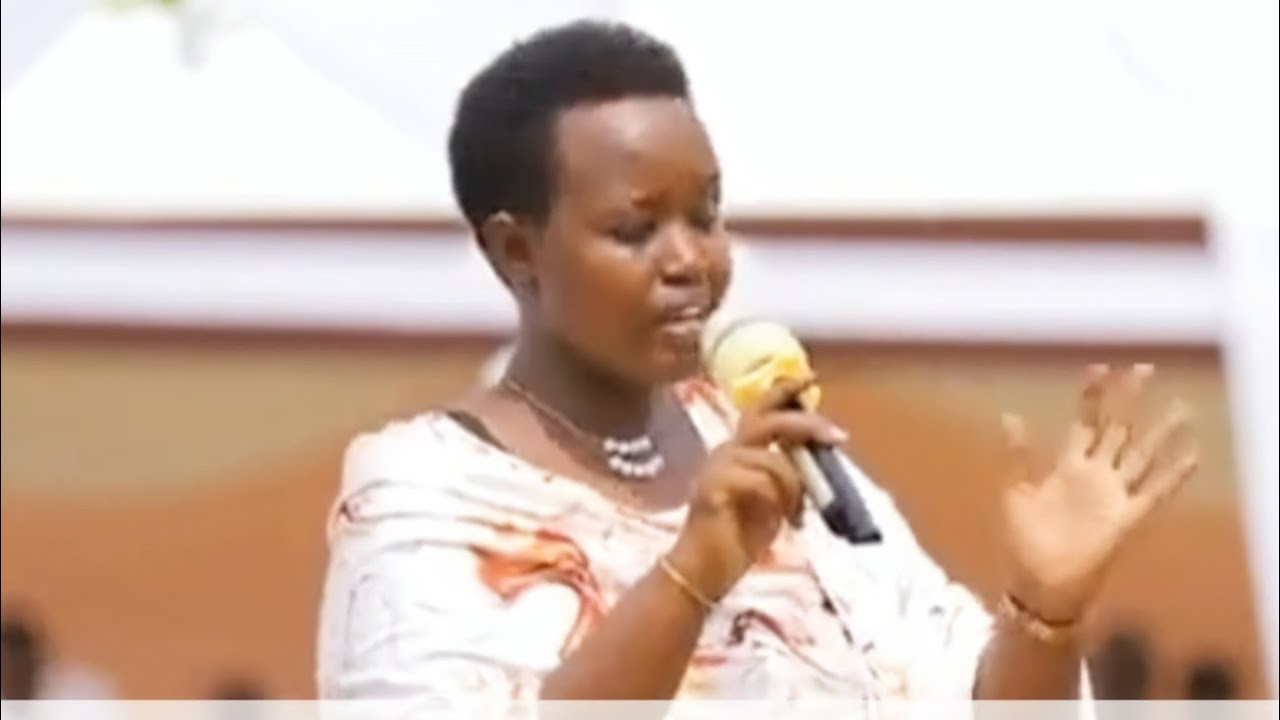 Happy Kabaigarire Performed at Abagore kiruhura 