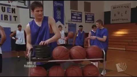 One Tree Hill Basketball Moments/ Nathan & Lucas S...