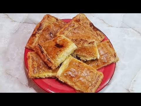 वीडियो: धीमी कुकर में फेटा चीज़ के साथ बनित्सा