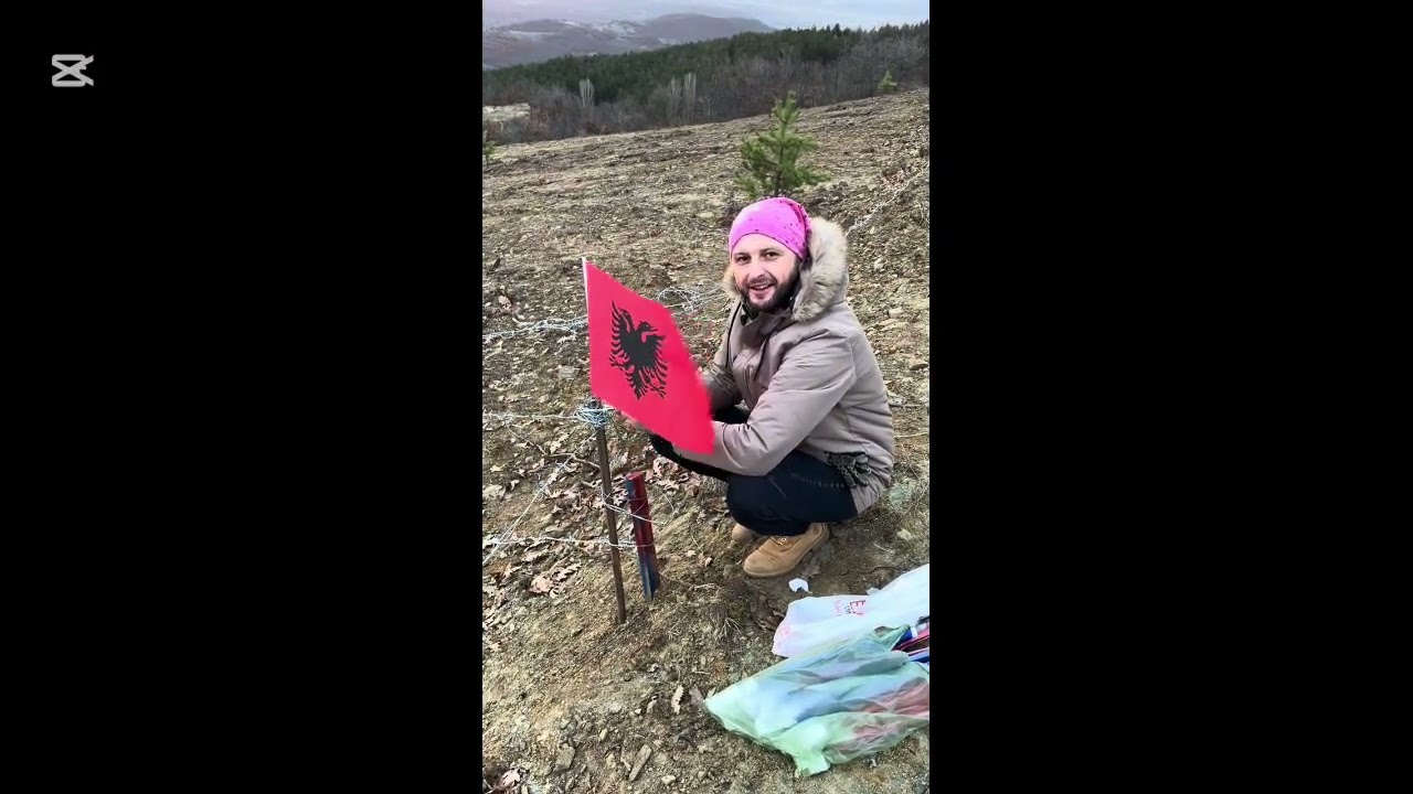 Parcelat per villa mbi pishat e kamenices ,  740 m lartesi mbidetare  ,  pamje panoramike kah lindja