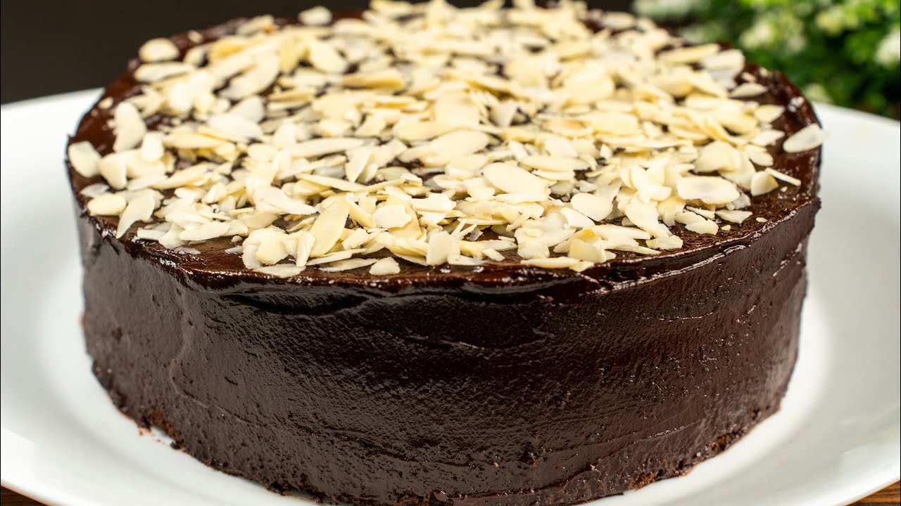 Это так вкусно, что невозможно остановиться!  Такой влажный и такой шоколадный!