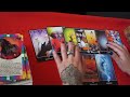 #capricornio tarot ! te alejaras de eso que ves que cuesta y tomaras otros caminos!!