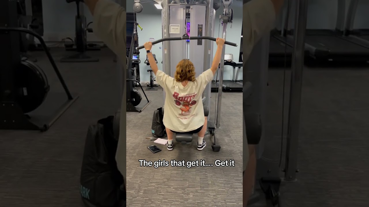 Embrace the queen energy: gym life vibes 