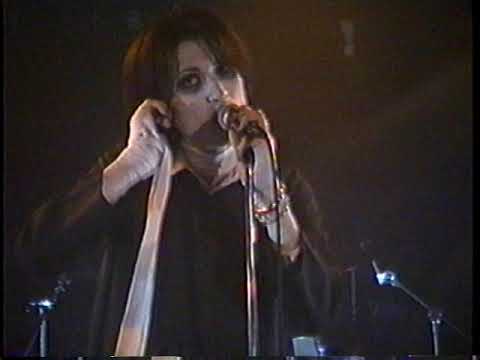 未開封‼️　babysitter ベビーシッター 空しい空の空(1st プレス) babysitter - 空しい空の空 - YouTube