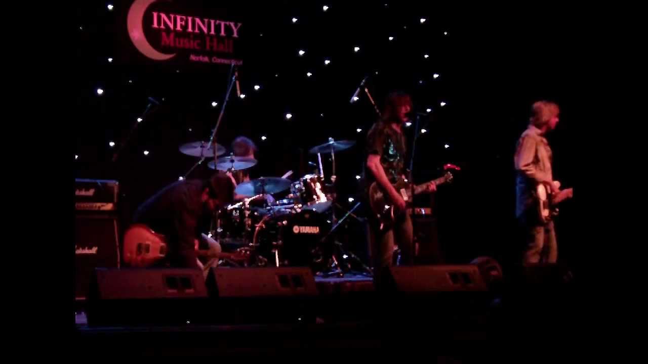 Pat Travers Band , "Crash and Burn" ,Infinity Music Hall 121611 YouTube