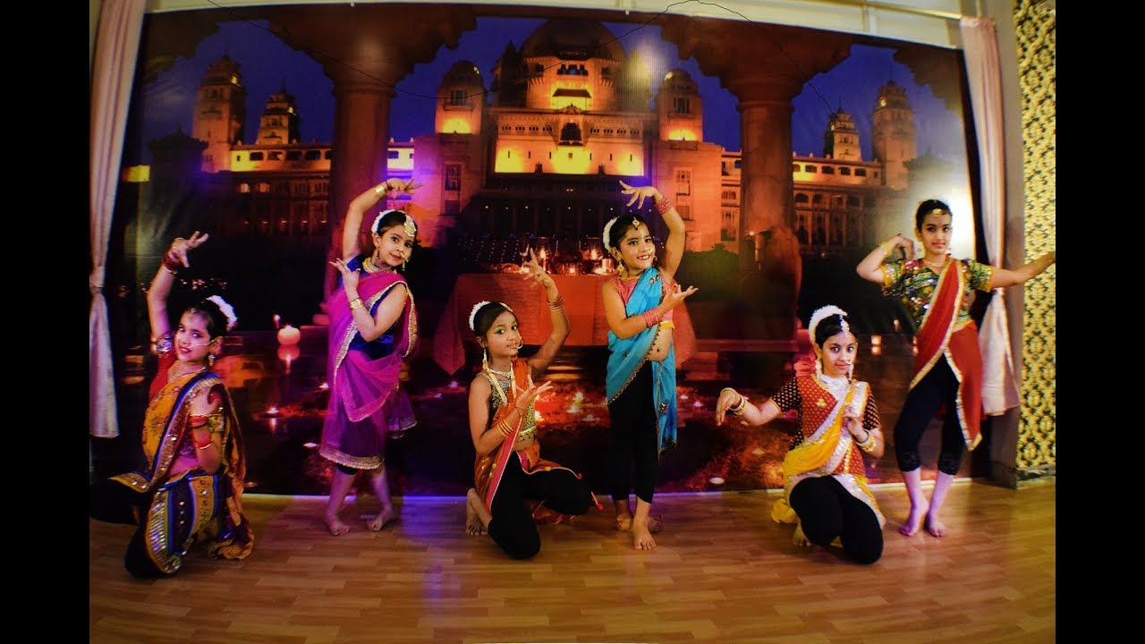 Apsara Aali Lavani   Tara Shastri Dance Academy TSDMAA