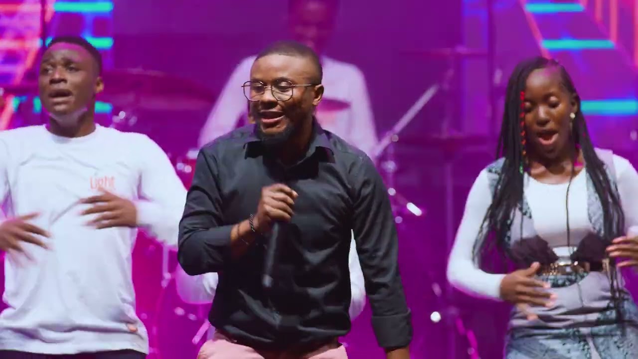 Mbarikiwa | Back to eden team ft Victor Maestro (Official Live Video)