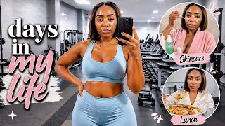 TrishSassy is live!