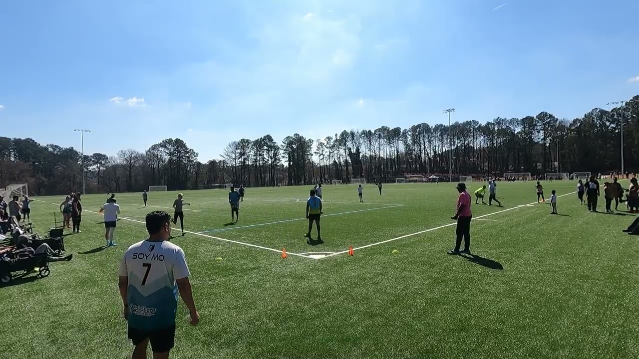 GoKickball Winter - Semifinals: Alpha Pitches v. Grassholes (3-2)