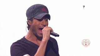 Video-Miniaturansicht von „Enrique Iglesias - Finally Found You (LIVE HD) ft. Sammy Adams“