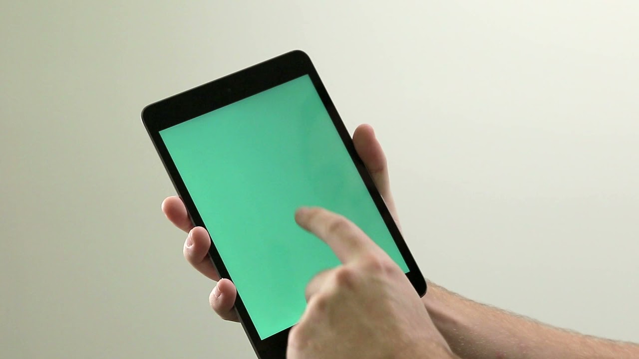 IPad Mini In Hand - Chroma Key/Green Screen Ready | IPad Green Screen HD