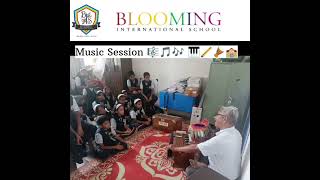 #MusicClass #LearningThroughMusic #CreativeMinds #BloomingInternationalSchool 🎶✨